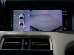 Porsche Taycan (2024) thumbnail 31