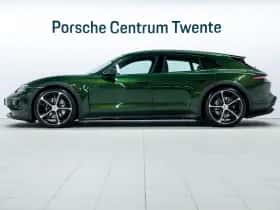 Porsche Taycan (2024) thumbnail 5