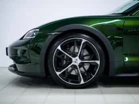 Porsche Taycan (2024) thumbnail 6