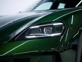 Porsche Taycan (2024) thumbnail 7