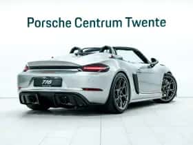 Porsche 718 (0) thumbnail 3