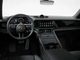 Porsche Panamera (0) thumbnail 4