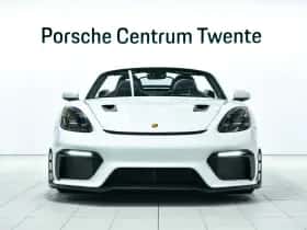 Porsche 718 (2024) thumbnail 2