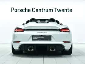 Porsche 718 (2024) thumbnail 4