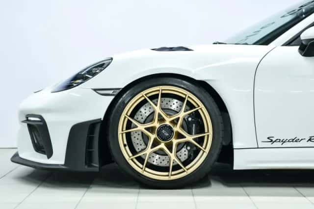 Porsche 718 (2024) thumbnail 6