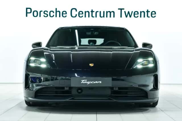 Porsche Taycan (2026) thumbnail 2