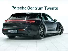 Porsche Taycan (2026) thumbnail 3