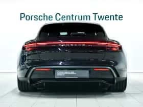 Porsche Taycan (2026) thumbnail 4