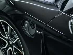 Porsche Taycan (2026) thumbnail 9