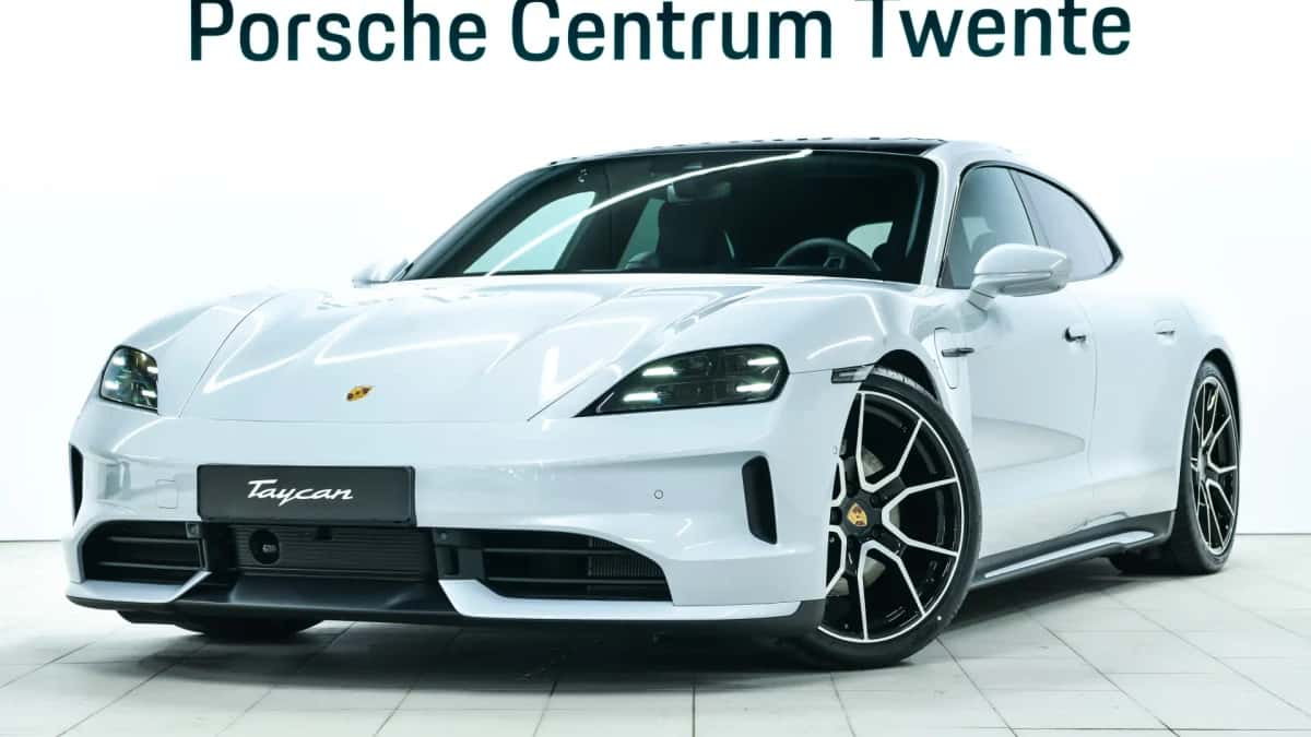 Porsche Taycan (2026) — foto 1