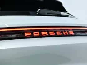 Porsche Taycan (2026) thumbnail 16