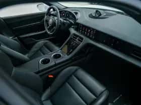Porsche Taycan (2026) thumbnail 27