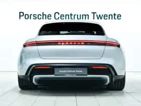 Porsche Taycan (2026) thumbnail 4