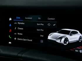 Porsche Taycan (2026) thumbnail 33