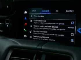 Porsche Taycan (2026) thumbnail 35