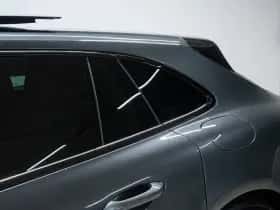 Porsche Panamera (2021) thumbnail 16