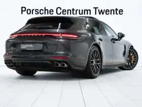 Porsche Panamera (2021) thumbnail 3