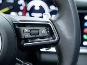 Porsche Panamera (2021) thumbnail 38