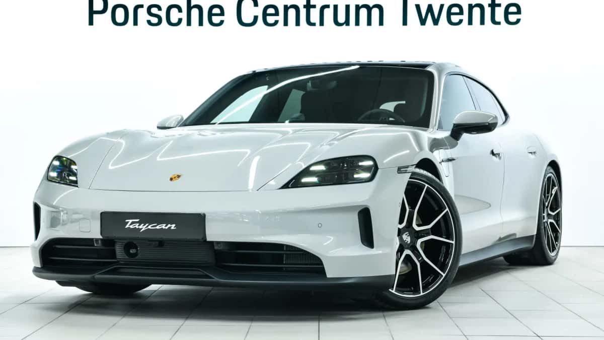 Porsche Taycan (2026) — foto 1