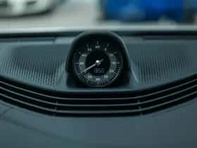 Porsche Taycan (2026) thumbnail 30