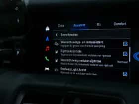 Porsche Taycan (2026) thumbnail 32