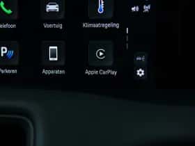 Porsche Taycan (2026) thumbnail 36