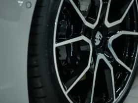 Porsche Taycan (2026) thumbnail 7