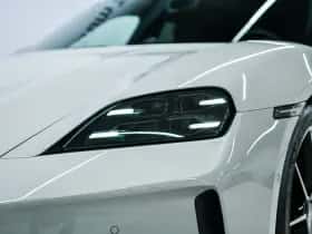 Porsche Taycan (2026) thumbnail 8