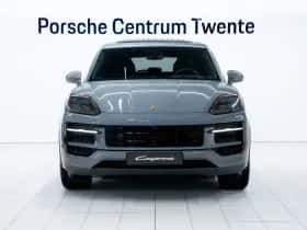 Porsche Cayenne (2025) thumbnail 2