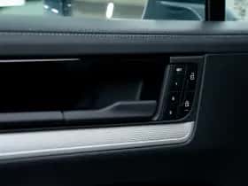 Porsche Cayenne (2025) thumbnail 26