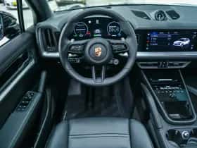 Porsche Cayenne (2025) thumbnail 26