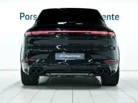 Porsche Cayenne (2025) thumbnail 4