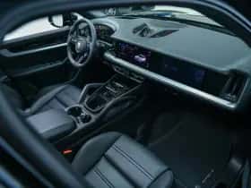 Porsche Cayenne (2025) thumbnail 29