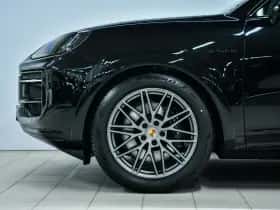Porsche Cayenne (2025) thumbnail 6