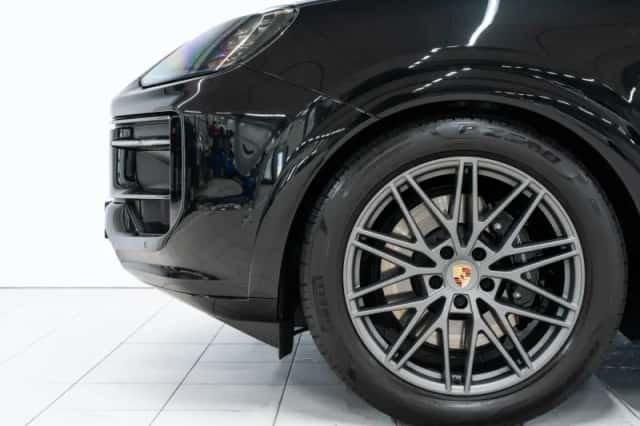 Porsche Cayenne (2026) thumbnail 6