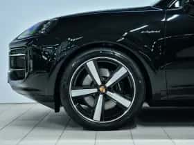 Porsche Cayenne (2026) thumbnail 6