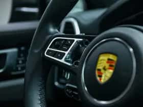 Porsche Cayenne (2023) thumbnail 29