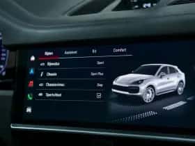Porsche Cayenne (2023) thumbnail 34