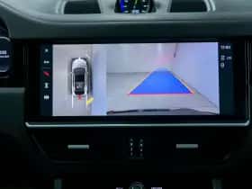 Porsche Cayenne (2023) thumbnail 40