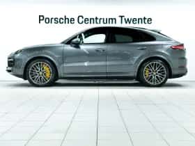 Porsche Cayenne (2023) thumbnail 5