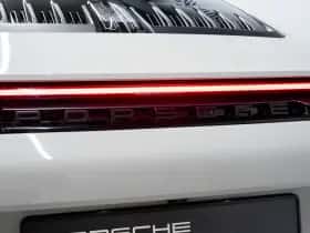 Porsche 911 (2024) thumbnail 21