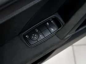 Porsche 911 (2024) thumbnail 30
