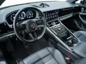 Porsche Panamera (2024) thumbnail 21