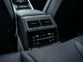 Porsche Panamera (2024) thumbnail 30