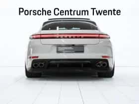 Porsche Panamera (2024) thumbnail 4