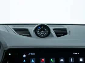 Porsche Panamera (2024) thumbnail 32