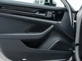 Porsche Panamera (2024) thumbnail 33