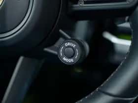 Porsche Panamera (2024) thumbnail 42