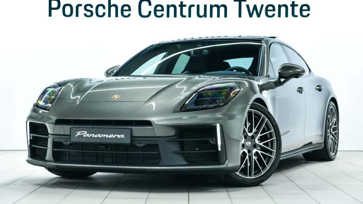 Porsche Panamera (2024) — foto 1