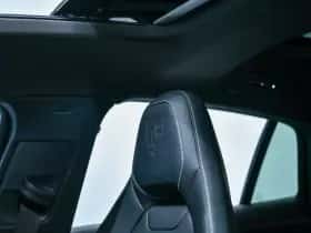 Porsche Panamera (2024) thumbnail 18